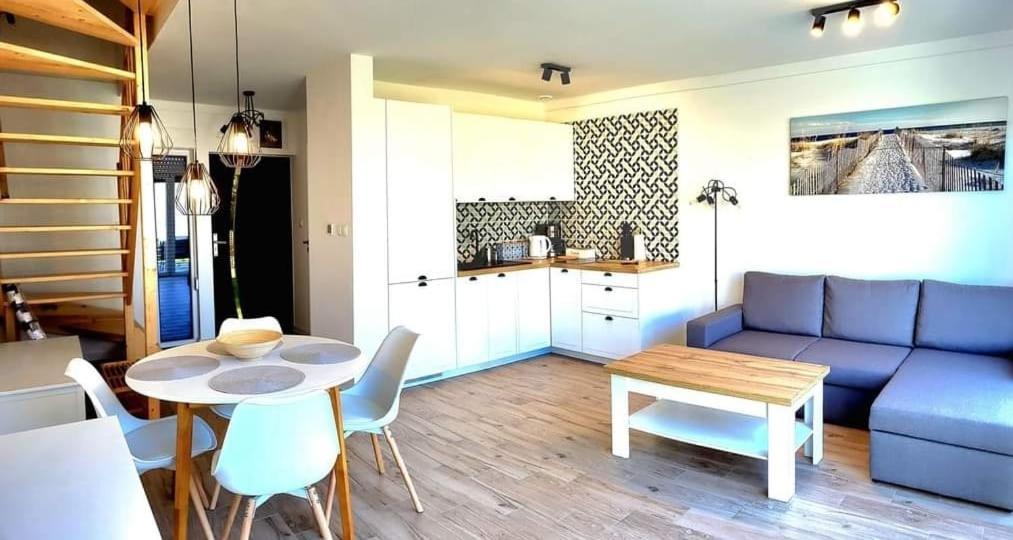 Lesny Zakatek Apartment Jarosławiec Exterior foto