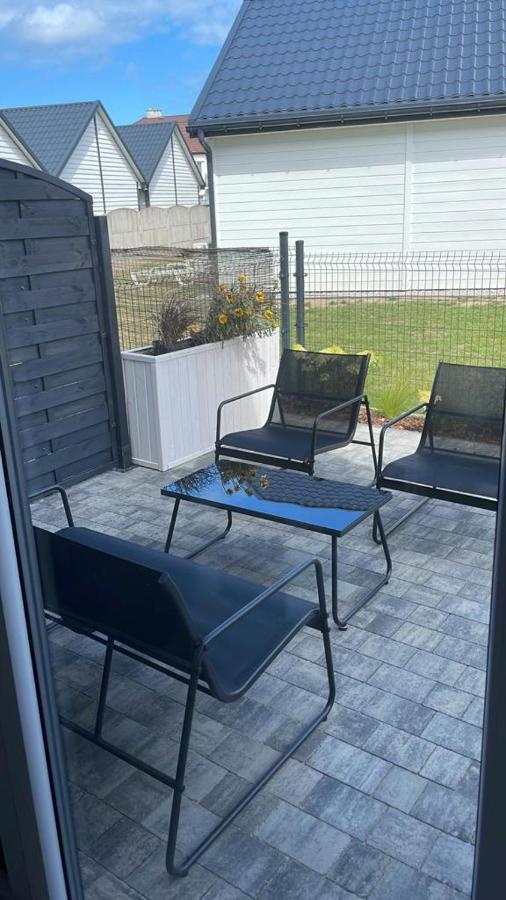 Lesny Zakatek Apartment Jarosławiec Exterior foto